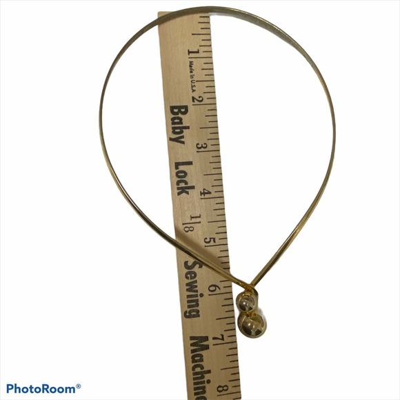 Gold tone Wire Collar Statement Necklace and Bracelet Set - Picture 5 of 6